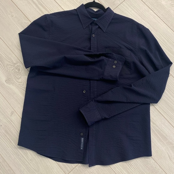 Perry Ellis dress shirt - Picture 3 of 3